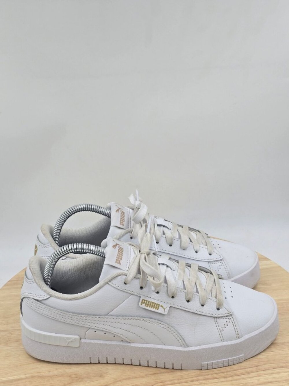 Puma Jada Renew Sneaker Casual Women White Gold Leather Platform 403456-30 Sz 9